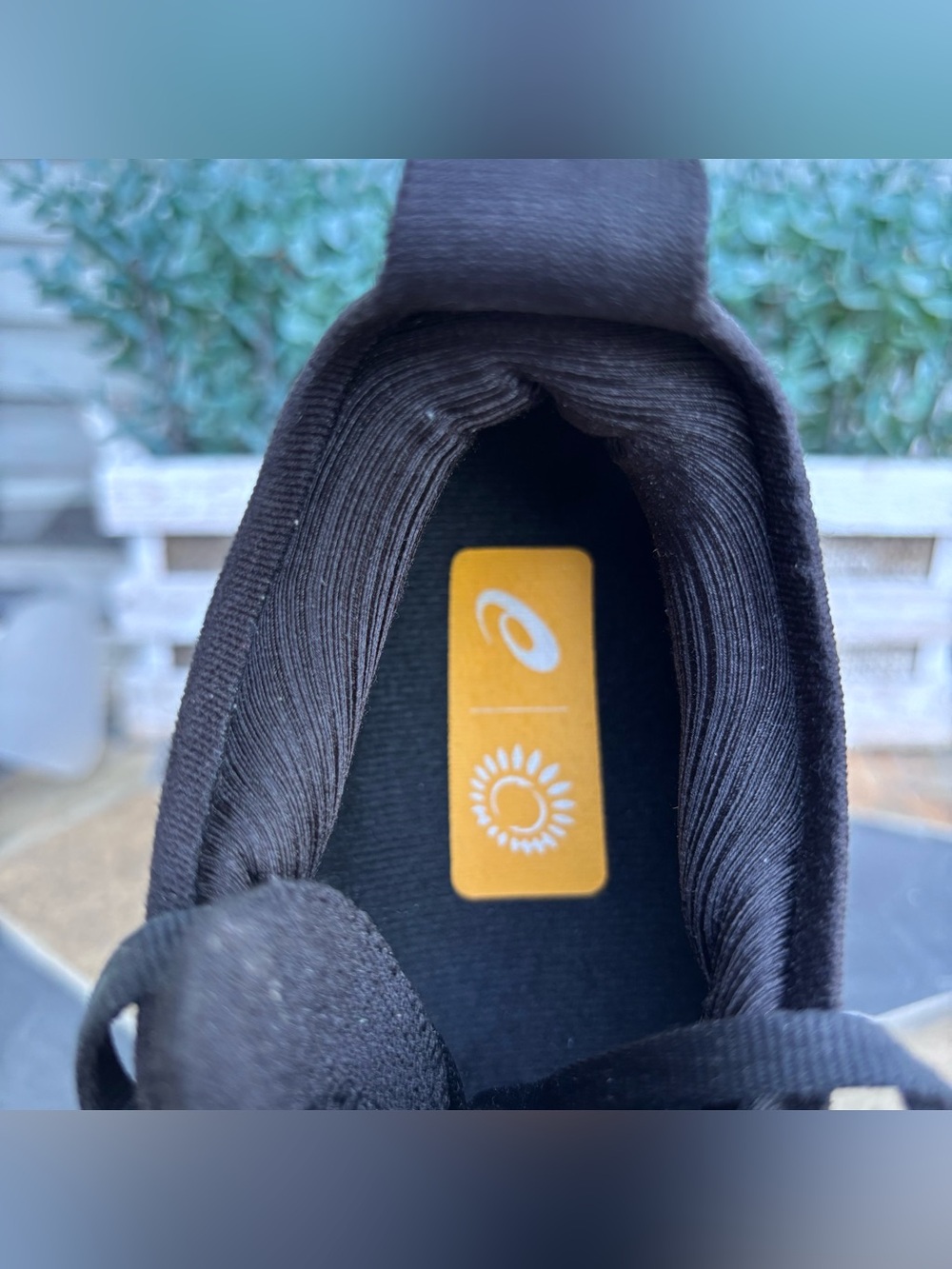 Asics GEL-Nimbus 25 Platinum Sneakers - Picture 10 of 11